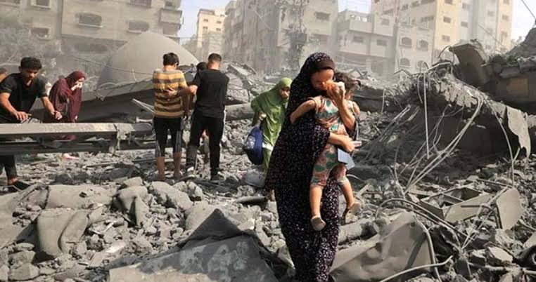 গাজায় ইসরায়েলের বিমান হামলায় নিহত আরও ৫০