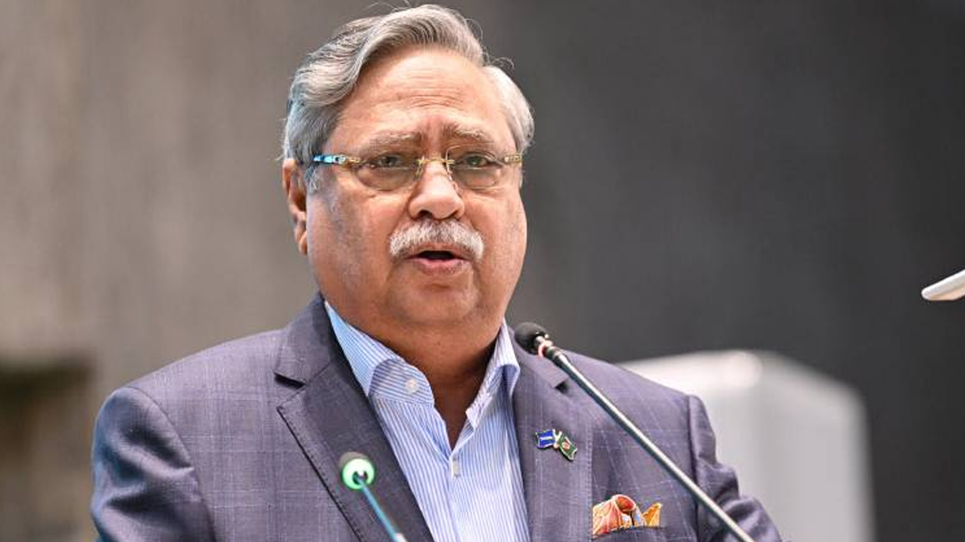 বিশ্বে বাংলাদেশ সেনাবাহিনীর অবস্থান শক্তিশালী: রাষ্ট্রপতি