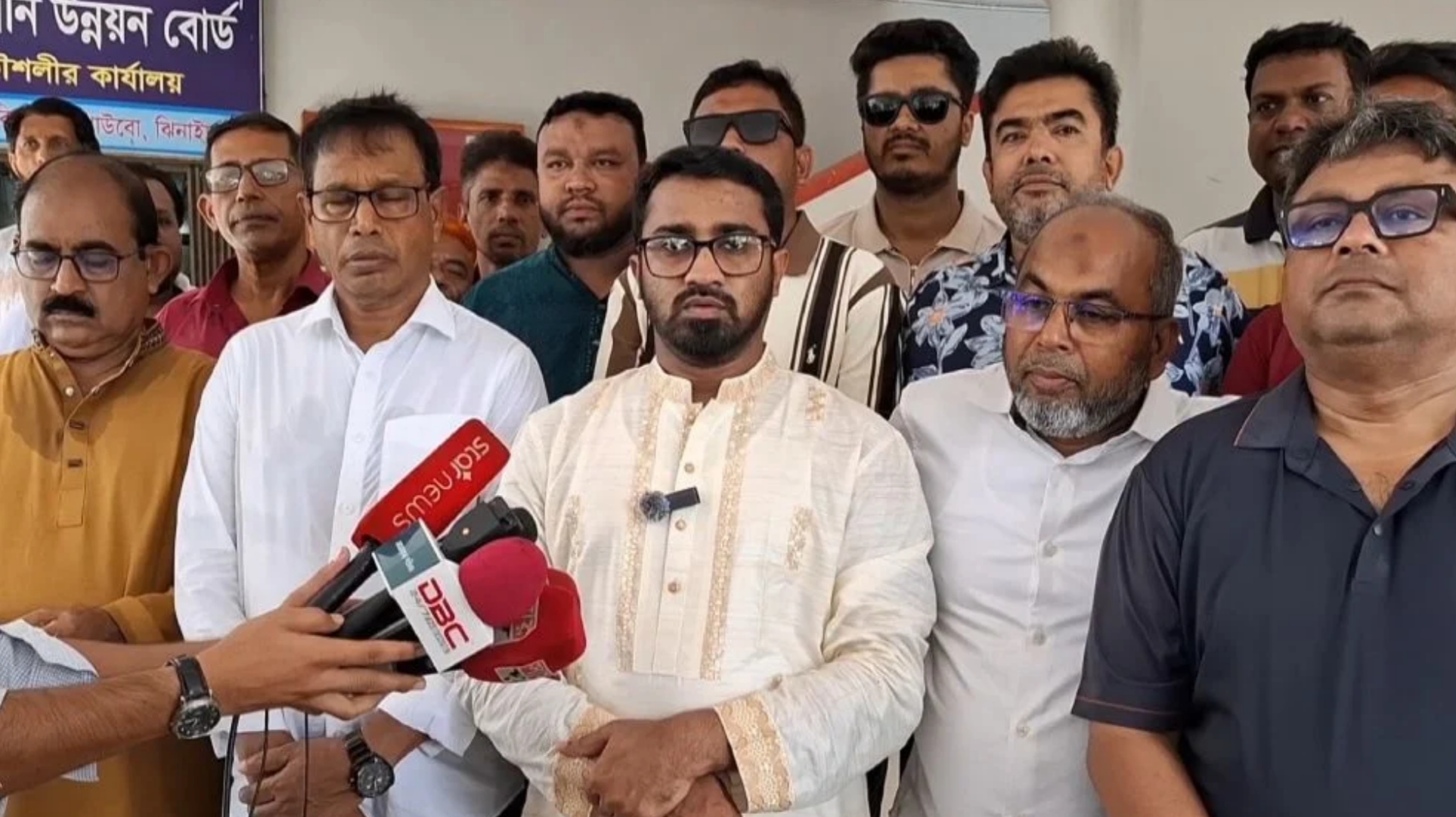 জামায়াতের সঙ্গে সমঝোতায় আ.লীগ মিছিলের সাহস পাচ্ছে: রাশেদ খান