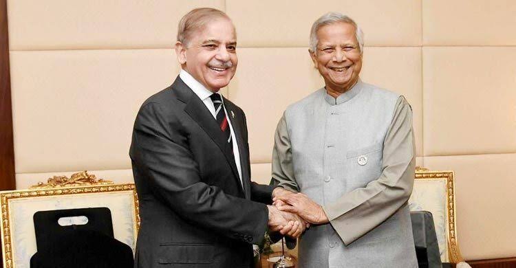 বাংলাদেশ-পাকিস্তানের সম্পর্ক উষ্ণ, ৩ বিলিয়ন ডলার বাণিজ্যের আশা