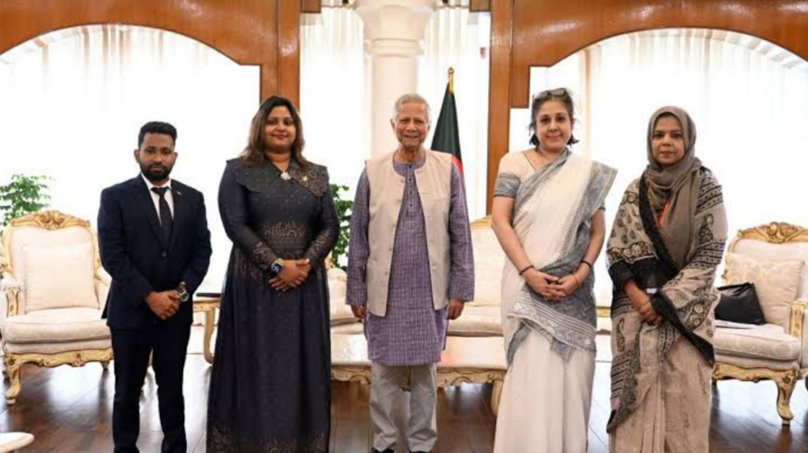 মালদ্বীপে অনিয়মিত বাংলাদেশিদের বৈধতা দেওয়ার আহ্বান