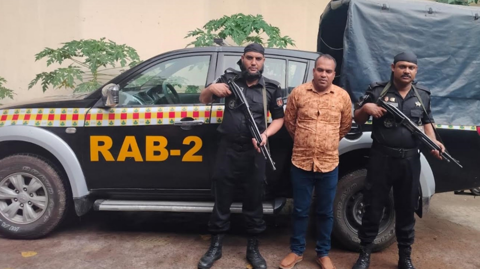 মাদক মামলার যাবজ্জীবন সাজাপ্রাপ্ত পলাতক আসামি গ্রেপ্তার