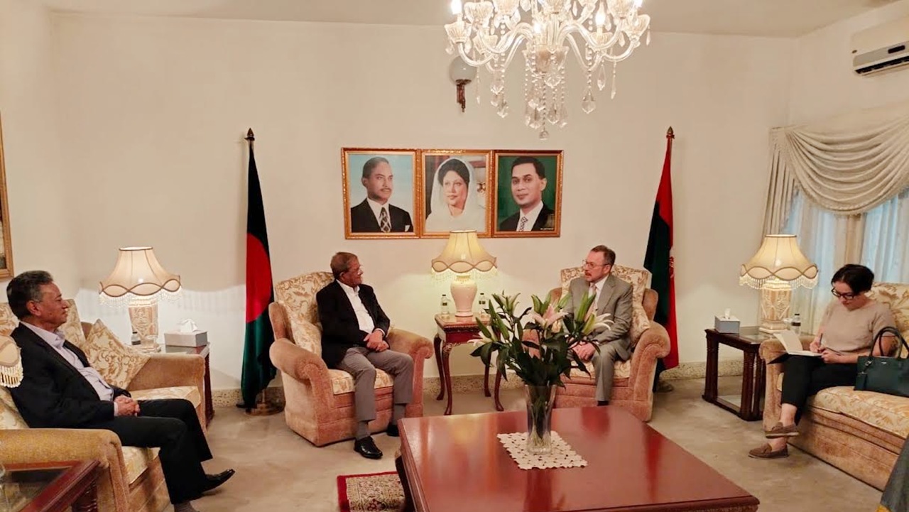 বিএনপির সঙ্গে বৈঠকে রাশিয়ার রাষ্ট্রদূত