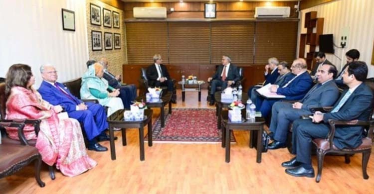 দুই দেশের মধ্যে সম্পর্ক জোরদারের প্রতিশ্রুতি ইসহাক দারের