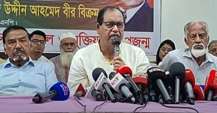 ফেব্রুয়ারিতে নির্বাচন দিয়ে সরকার দেশে গণতন্ত্র প্রতিষ্ঠা করবে : শামসুজ্জামান দুদু