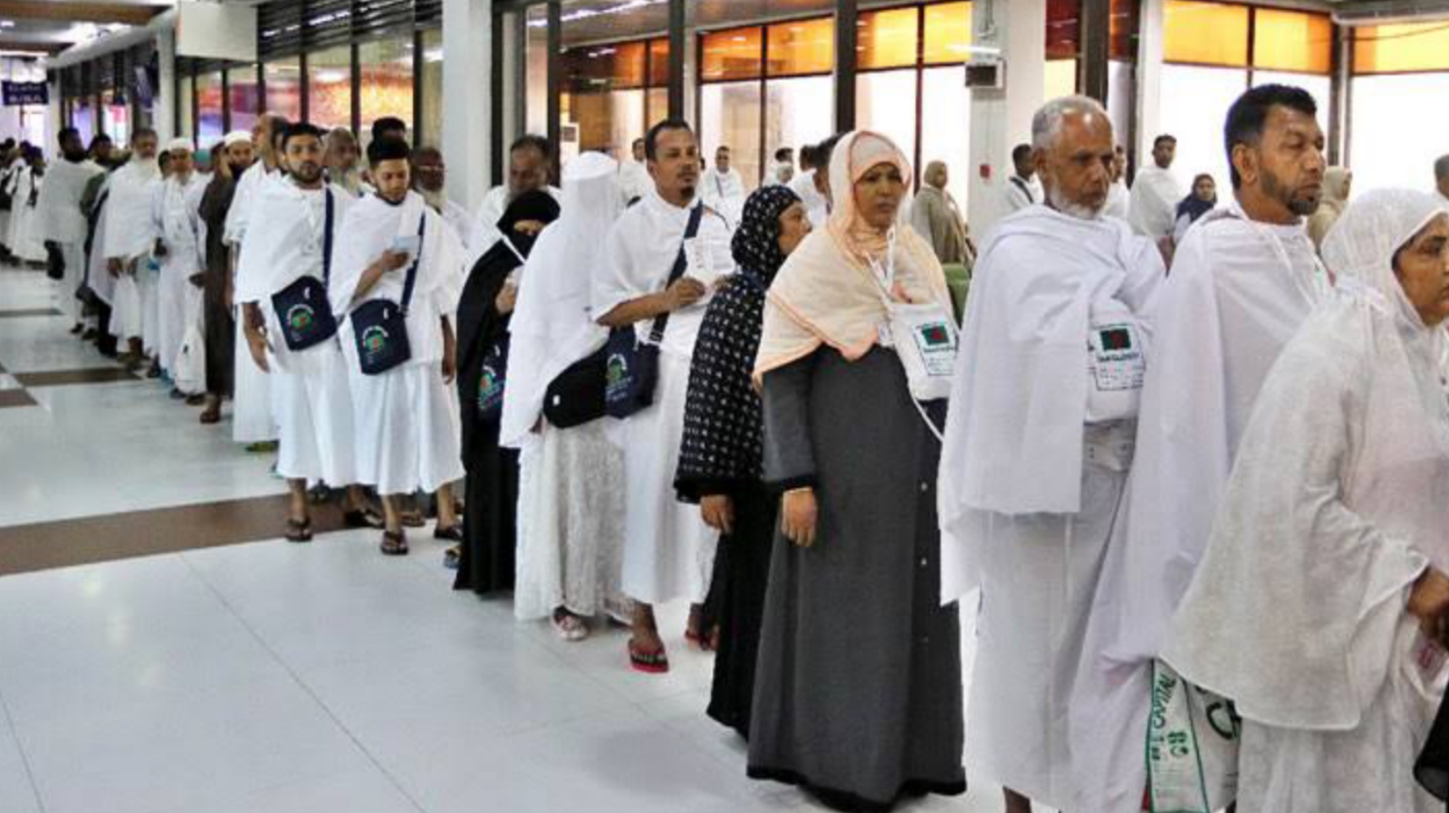 সৌদি পৌঁছেছেন ৪৫ হাজার হজযাত্রী