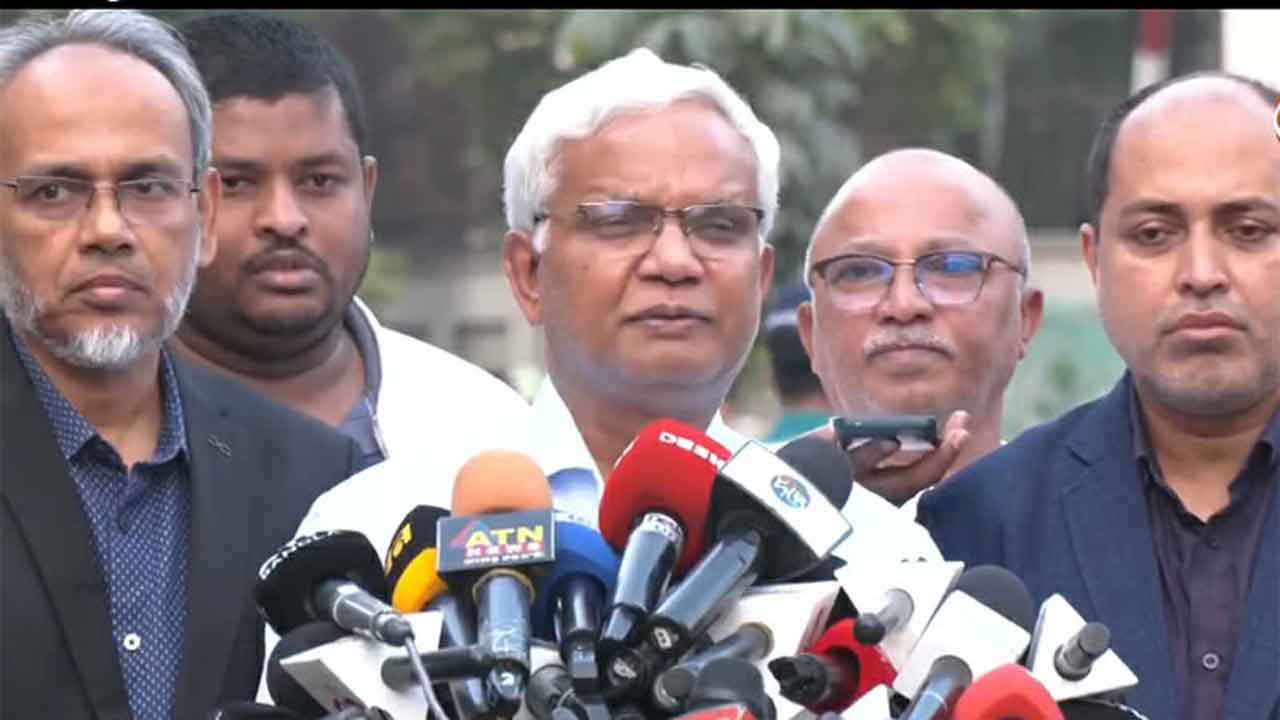 খালেদা জিয়ার অবস্থা বিবেচনায় বিদেশে নেওয়ার সিদ্ধান্ত