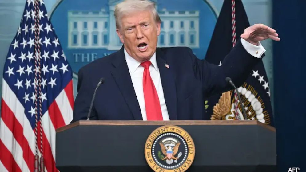 ভারত-পাকিস্তান পারমাণবিক যুদ্ধের দিকে এগোচ্ছিল, দাবি ট্রাম্পের