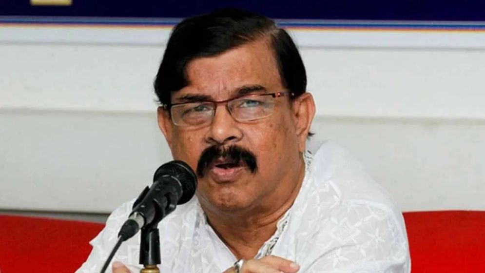 যে কারণে ঢাকা ১৮ আসন থেকে সরে দাঁড়ালেন মান্না