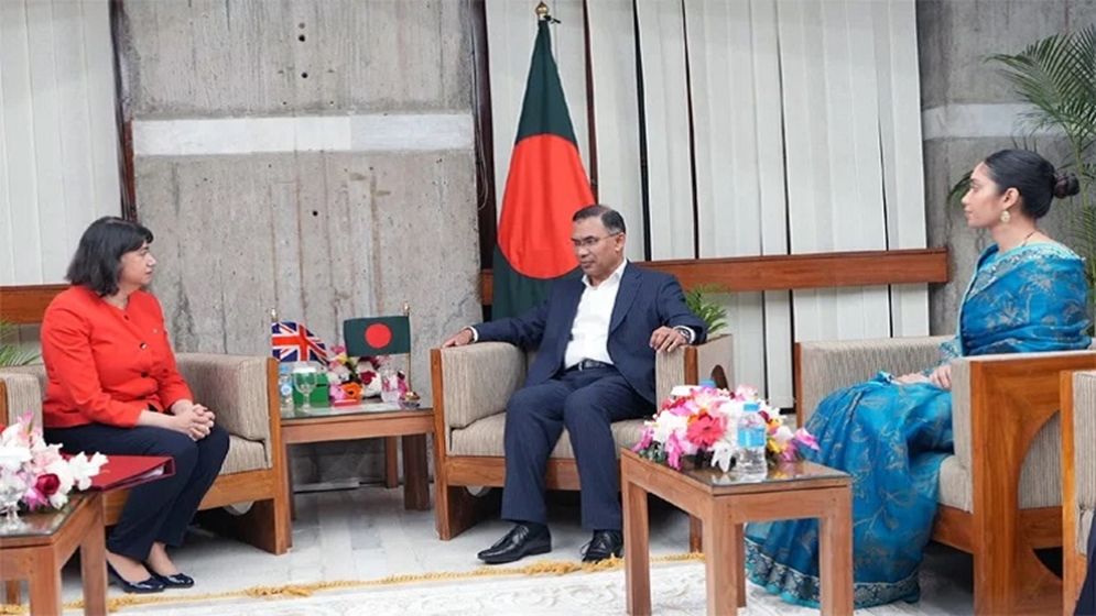 প্রধানমন্ত্রীর সঙ্গে যুক্তরাজ্যের আন্ডার-সেক্রেটারি সিমা মালহোত্রার সৌজন্য সাক্ষাৎ