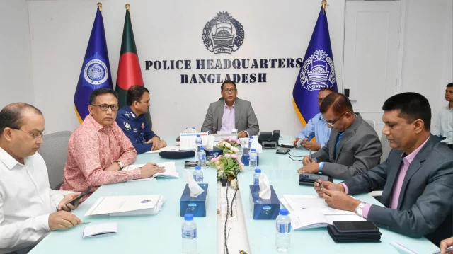 কোনো নিরীহ মানুষকে হয়রানি করা যাবে না : আইজিপি